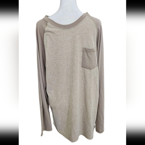 DIKOTOMY Contrast jersey longsleeve raglan crew neck tee. Taupe/tan. Size XL NWT - Picture 2 of 10